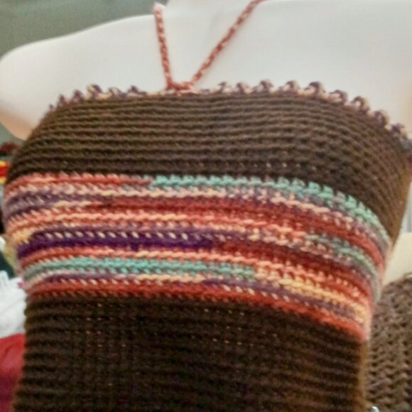 CROP TOP (SML) - Picture 1 of 2